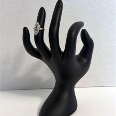 14K White Gold Ring 