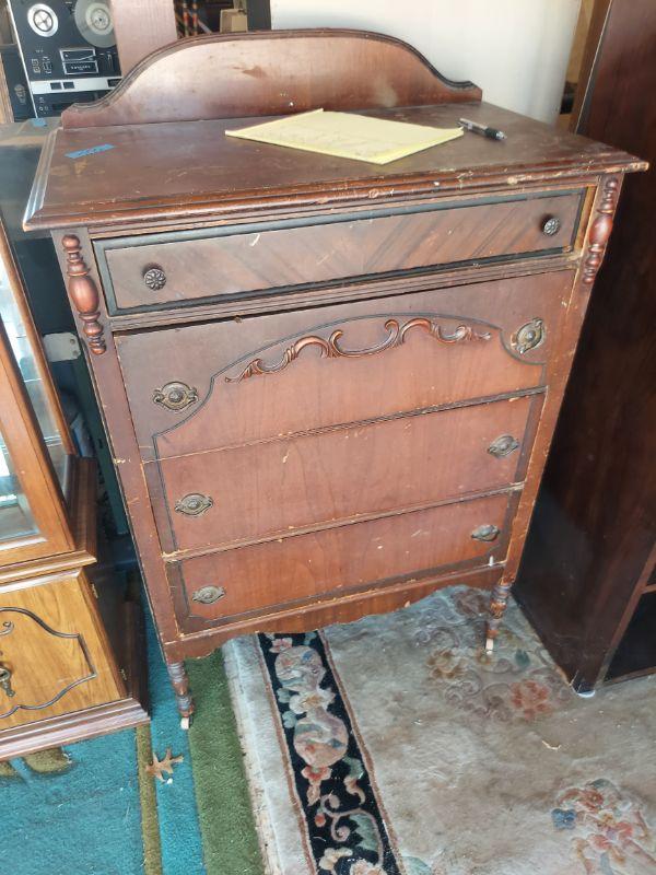 Sale Photo Thumbnail #389