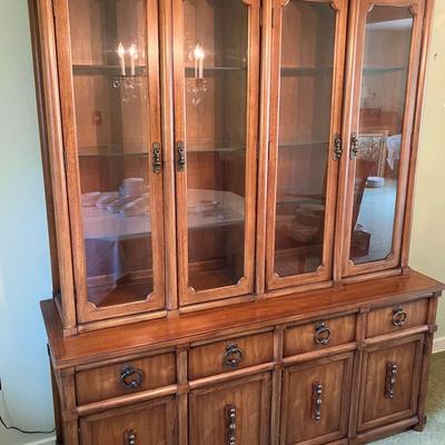 Thomasville China Cabinet