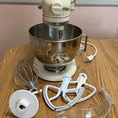 KitchenAid Stand Mixer 