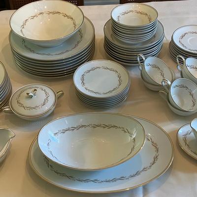 Noritake 'Laurel' China (Serves 8)