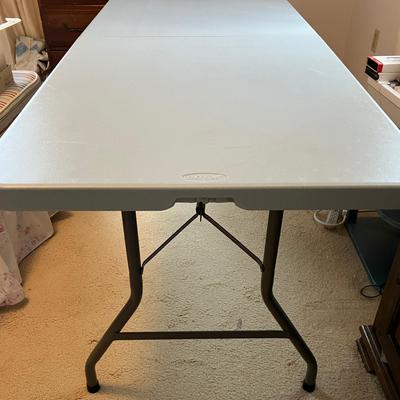 6 Ft Folding Table