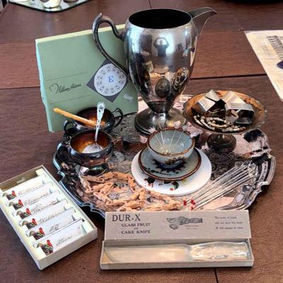 Tablescaping items
