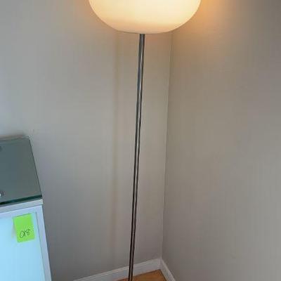 Glo ball floor lamp