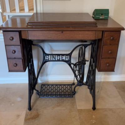 Singer Treadle Sewing Machine