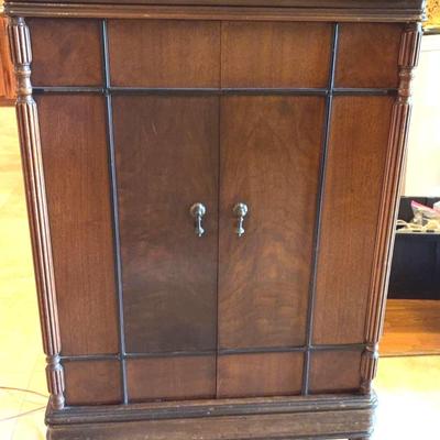 Victor RCA Radio/Record Player