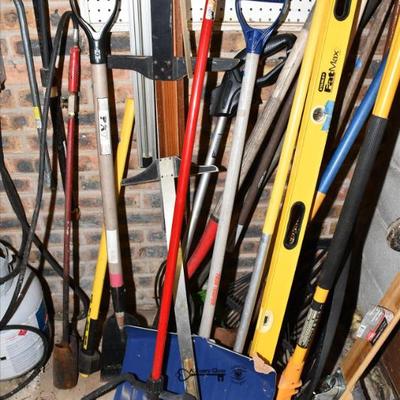696 garage