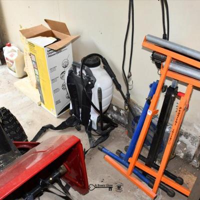 814 garage