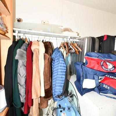518 hallway