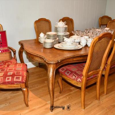 279 dining room