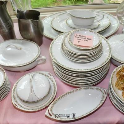 301 dining room