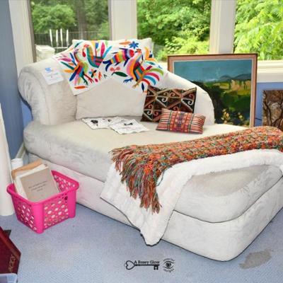 594 bedroom b