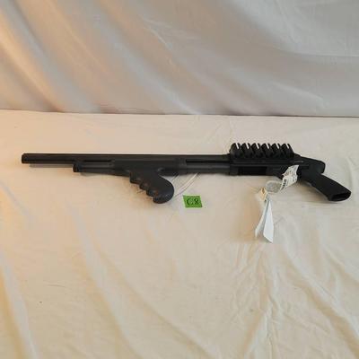 SG Mossberg 12 G Shotgun