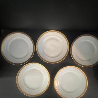 Set Of 5 Sandwich Plates 