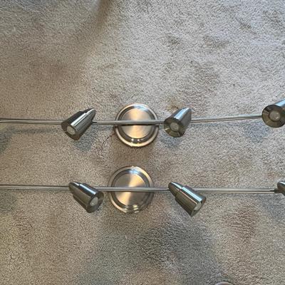 2 Lighting Fixtures
