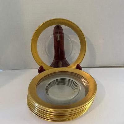 Gold Rimmed Plates Dorothy Thorpe Style 