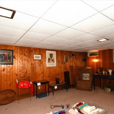 231 family room