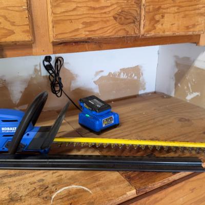 Kobalt Brushless Hedge Trimmer
