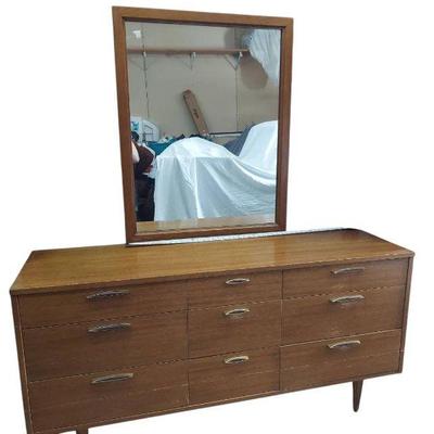 Sale Photo Thumbnail #111