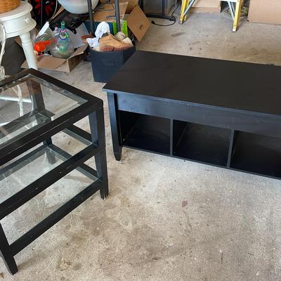 Black Entertainment Unit Coffee Table Flip Up Top & Black / Beveled Glass Shelves 