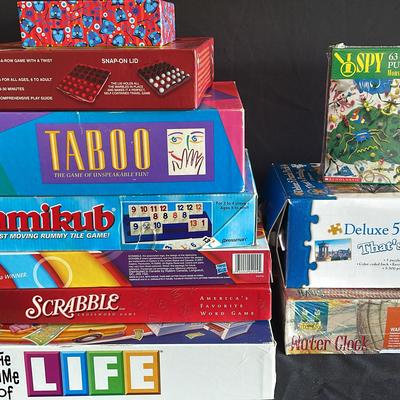 Assorted Collection Of Games & Puzzles 