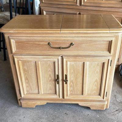 Stanley Furniture Blonde Wood Dining Room Buffet