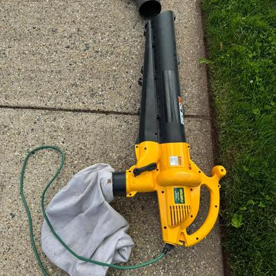 Yardman Mulching Blower Vacuum