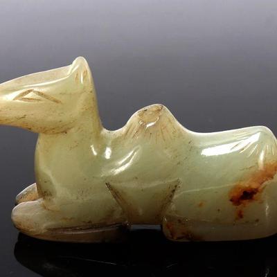Lot 171 chinese miniature jade camel pendant