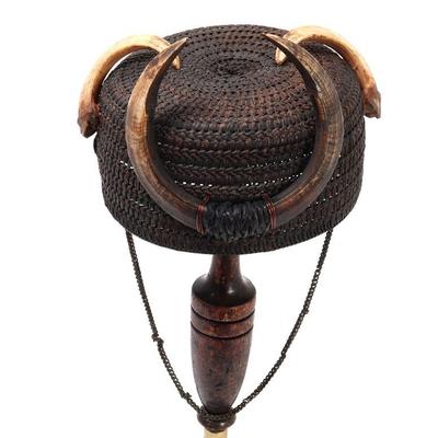 Lot 122 fine filipino hat with boar tusks and chain