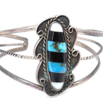Lot 141 gorgeous turquoise jet and shell bracelet