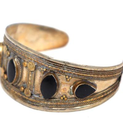 Lot 166 lovely post medieval cuff with onyx agate gems