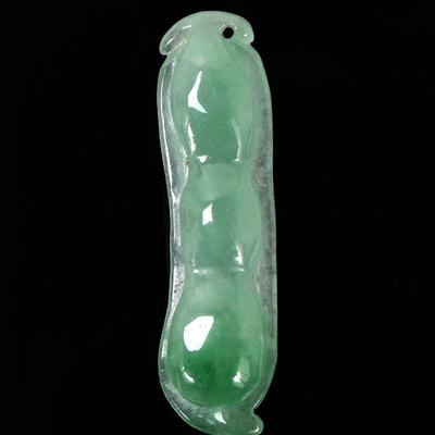Lot 189 chinese jade peapod pendant