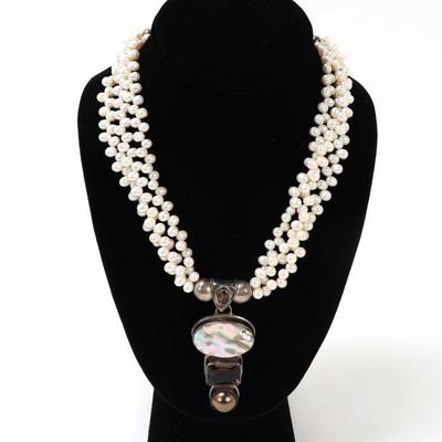 Lot 150 wonderful mixed shell and precious stone necklace