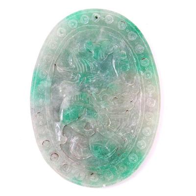 Lot 191 lovely marbled white green chinese jade style pendant