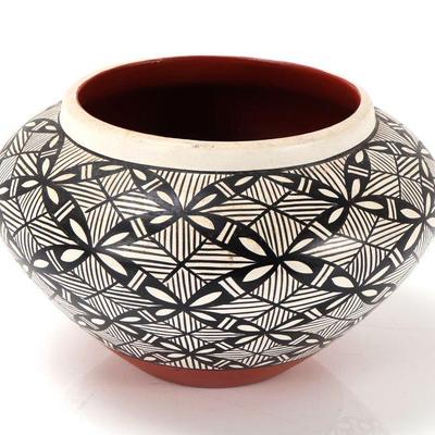 Lot 259 signed polychrome jar with interlocking butterfly design