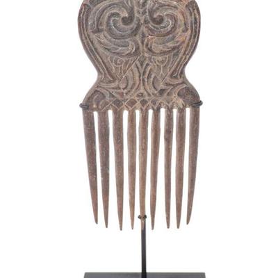 Lot 344 beautiful wood carved indonesian comb