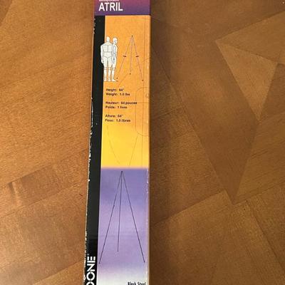 Compact Travel Self Setting Easel 