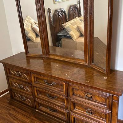 Gorgeous MCM Bedroom Set 