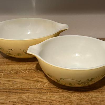 Vintage Pyrex Shenandoah Cinderella Mixing Nesting Bowls 