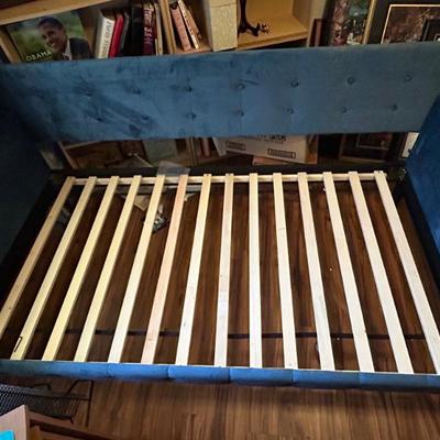 Twin Size Daybed 