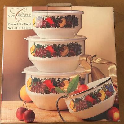 Cornucopia enamel-on-steel, four-bowl set 