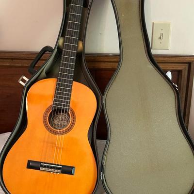 Vintage 1970's Hondo H634 Guitar 