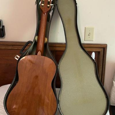 Vintage 1970's Hondo H634 Guitar 