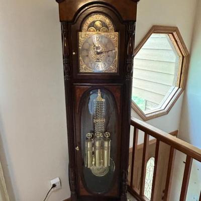 Gorgeous Howard Miller Grandfather Clock (Working)