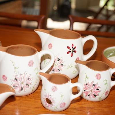 Stangle Carnival pattern dinnerware and serving pieces. Perfect for the MCM kitchen decor 