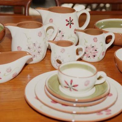 Stangle dinnerware for decorative purposes for the vintage kitchen 