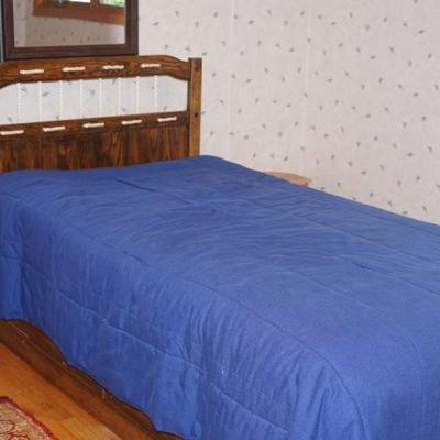 Single bed with unique rope nautical style headboard,