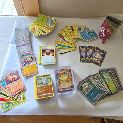 Pokémon Cards Collection 