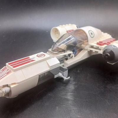 LEGO Star Wars #8085: Freeco Speeder & LEGO Figure