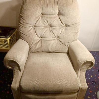 Cushioned Reclining Chair